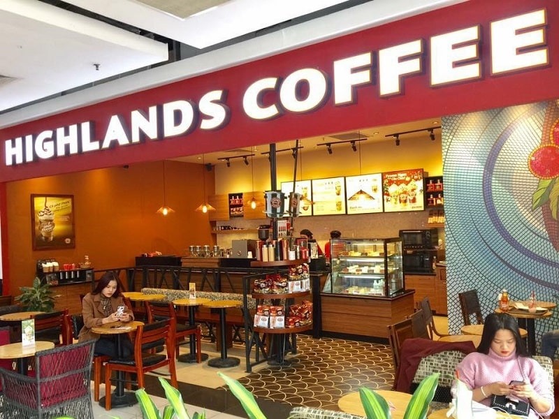 Highlands Coffee- quán cà phê quận 1