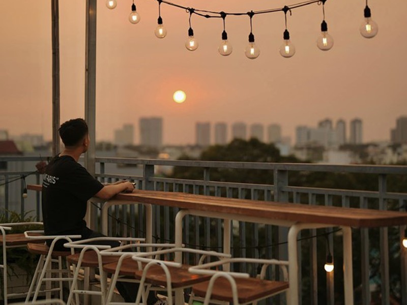  Nắng Rooftop Coffee