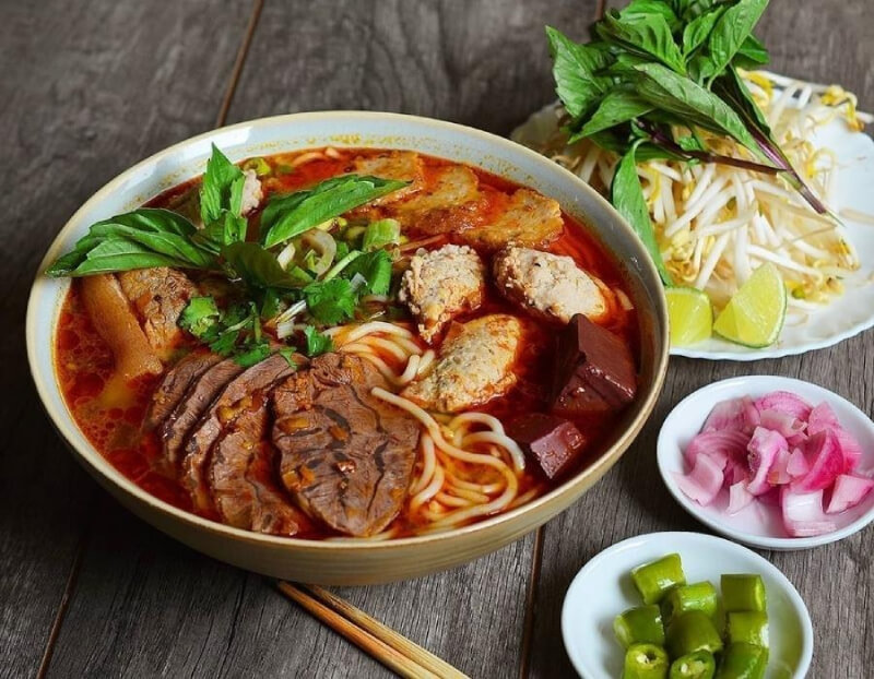 cách làm bún bò huế