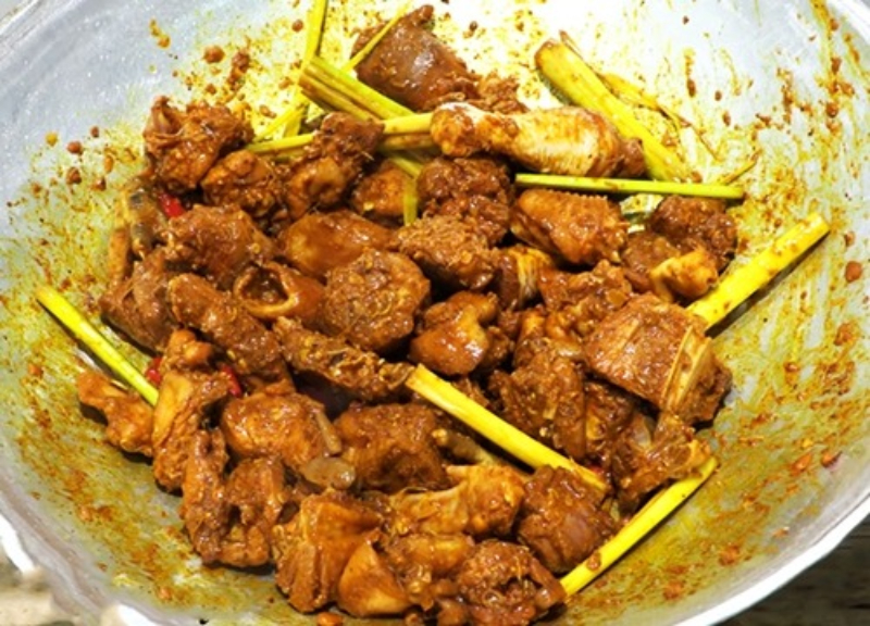 cách nấu món gà xào lăn