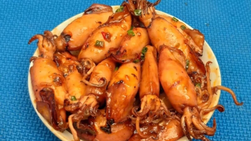 Cách nấu món mực chiên nước mắm