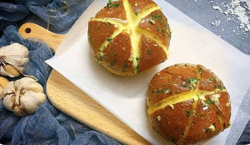 cách làm bánh mì bơ tỏi