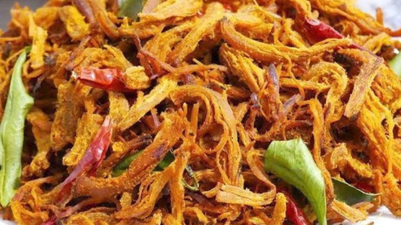 cách làm khô gà lá chanh cực thơm ngon