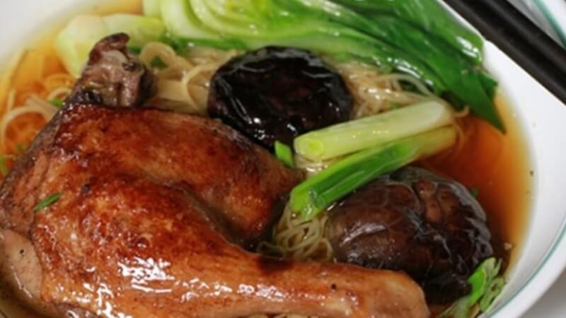 cách làm vịt tiềm thuốc bắc