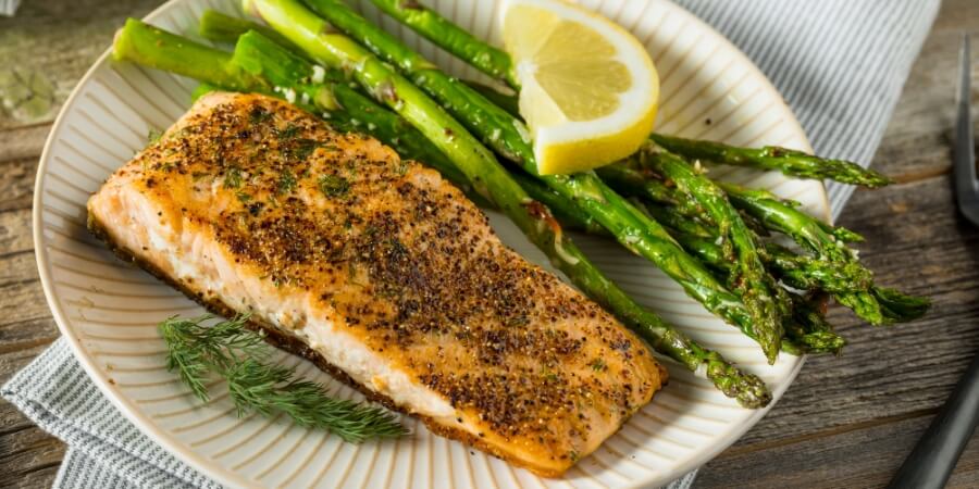 cách làm cá hồi áp chảo